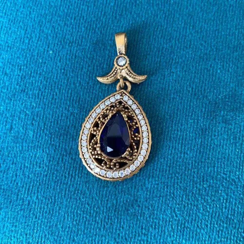925 sterling silver pendant